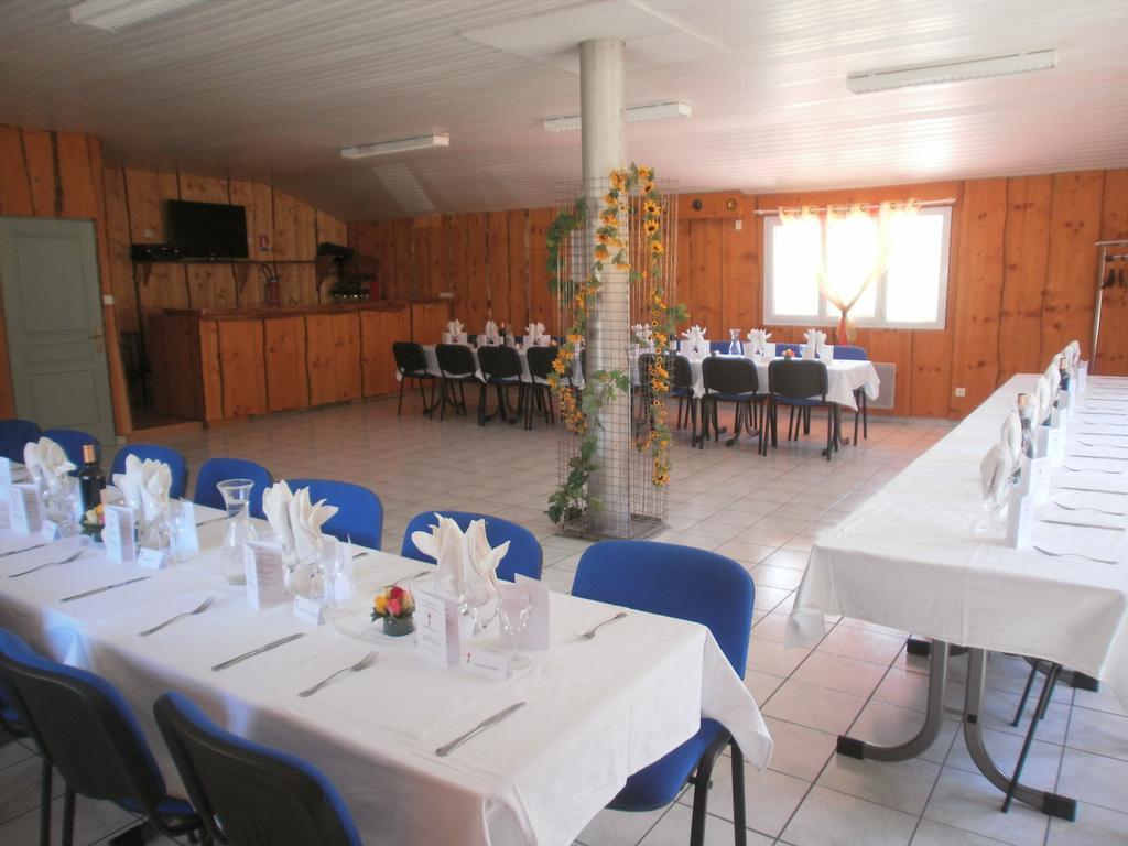 Hotel Restaurant Lancheton Saint-Julien-Mont-Denis Exterior photo